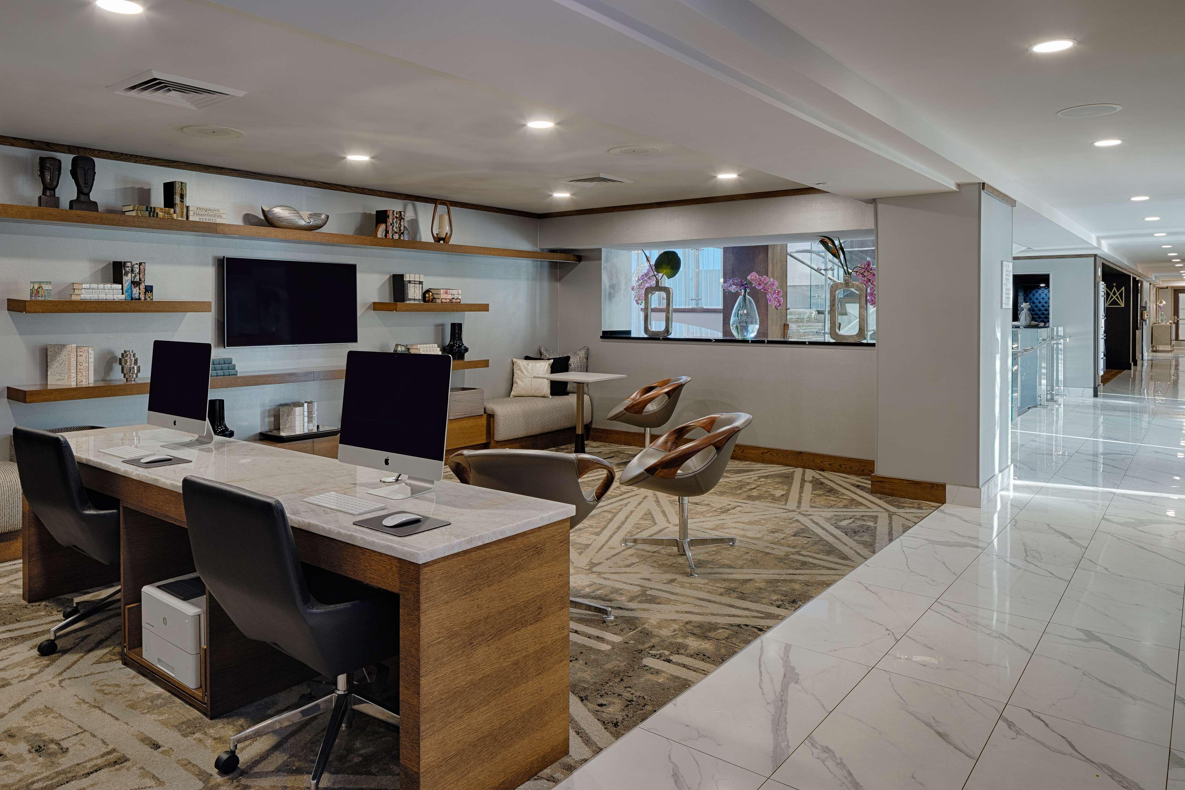 The Kingsley Bloomfield Hills - A Doubletree By Hilton Hotel Exterior foto