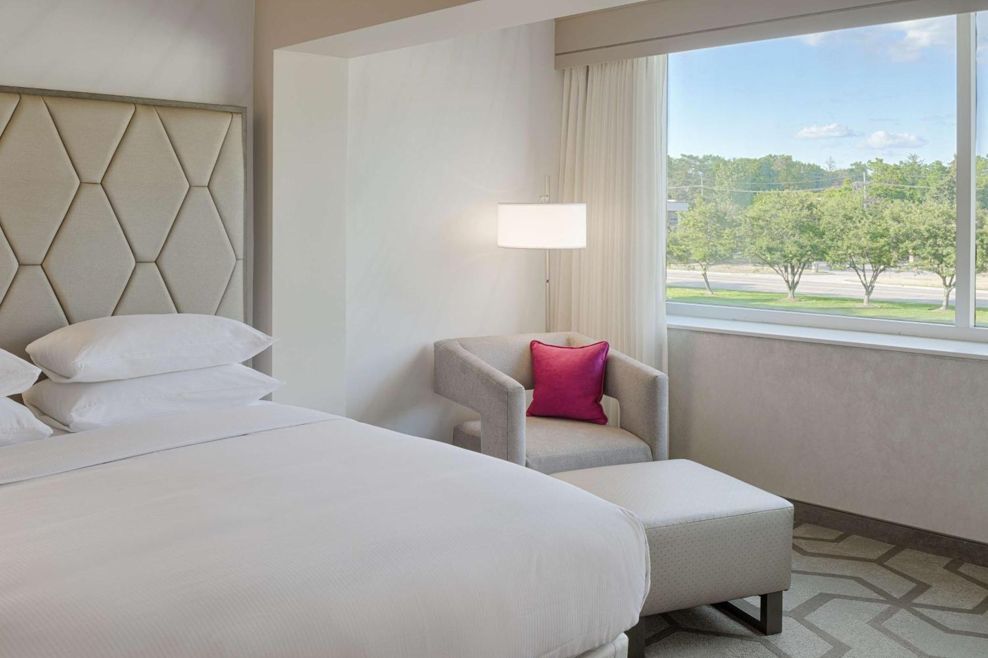 The Kingsley Bloomfield Hills - A Doubletree By Hilton Hotel Exterior foto