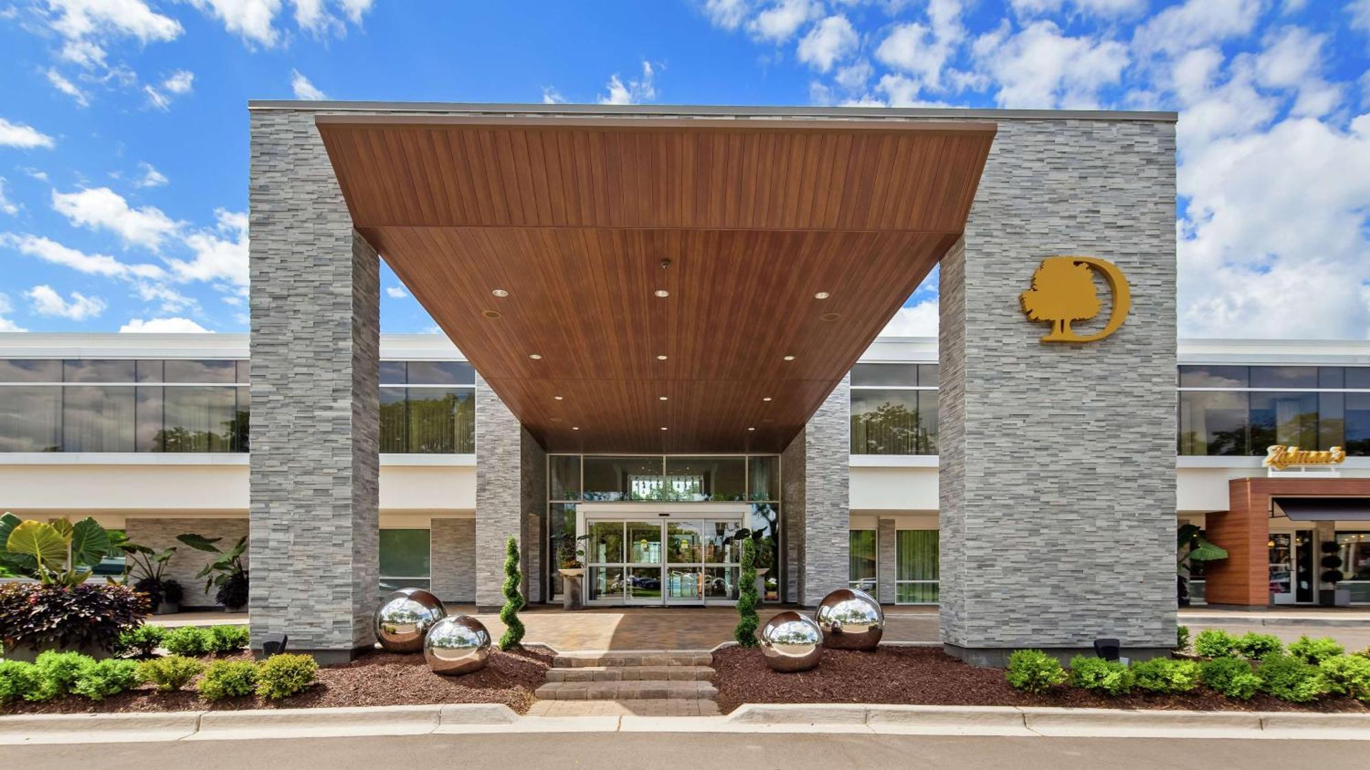 The Kingsley Bloomfield Hills - A Doubletree By Hilton Hotel Exterior foto